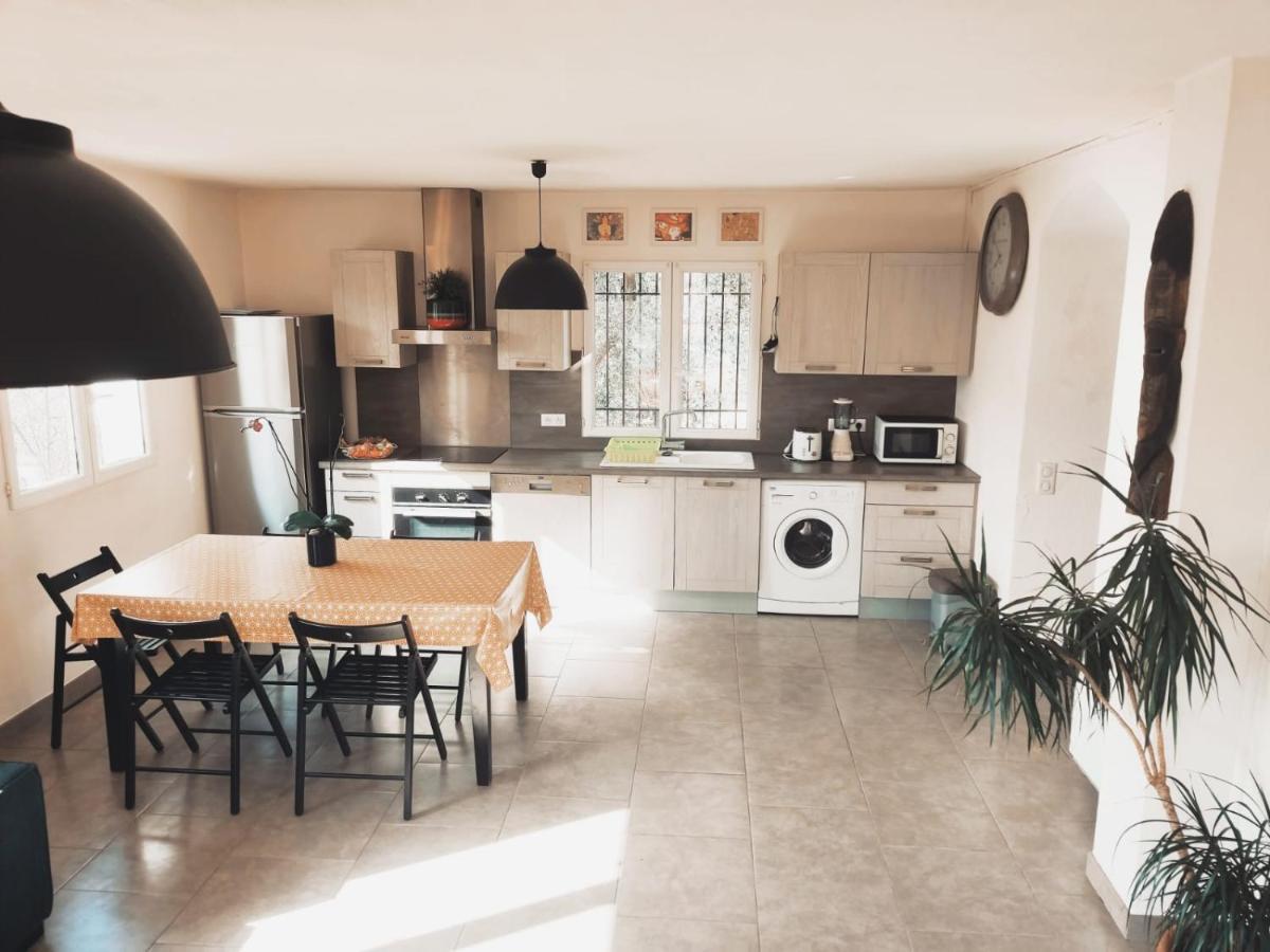 Bas De Villa. Cote D'Azur, A 20 Kms De Nice Contes  Екстериор снимка